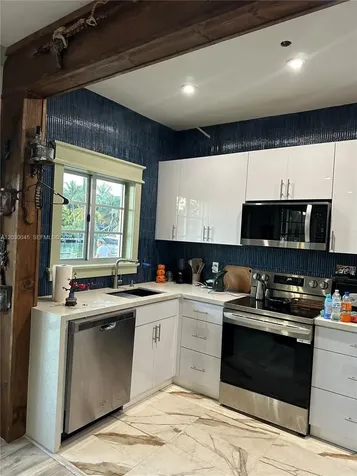 2137 Calais Drive Miami Beach FL 33141