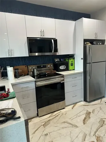 2137 Calais Drive Miami Beach FL 33141