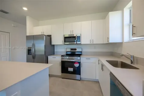 2988 SE 25th Avenue Homestead FL 33035