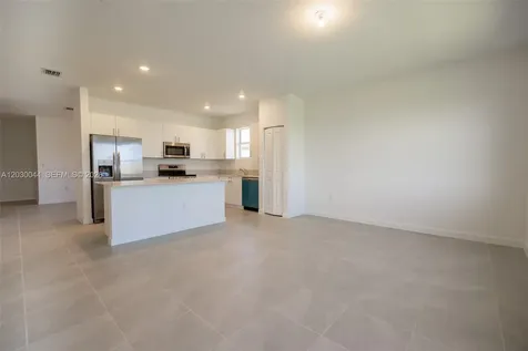 2988 SE 25th Avenue Homestead FL 33035