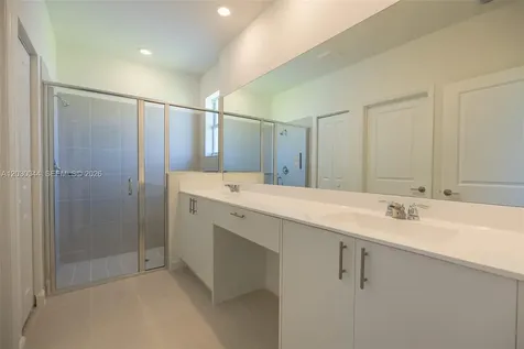 2988 SE 25th Avenue Homestead FL 33035