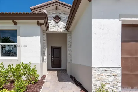 2988 SE 25th Avenue Homestead FL 33035
