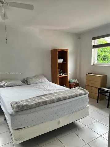250 NE 160th Street Miami FL 33162