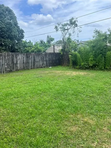 250 NE 160th Street Miami FL 33162