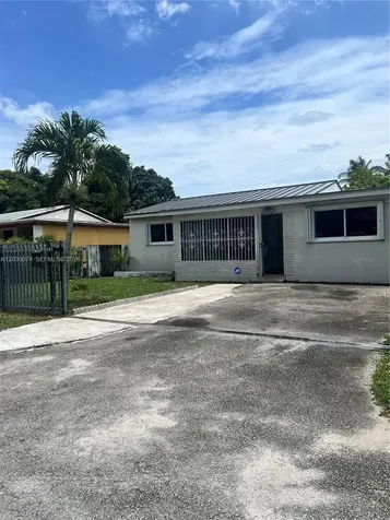 250 NE 160th Street Miami FL 33162