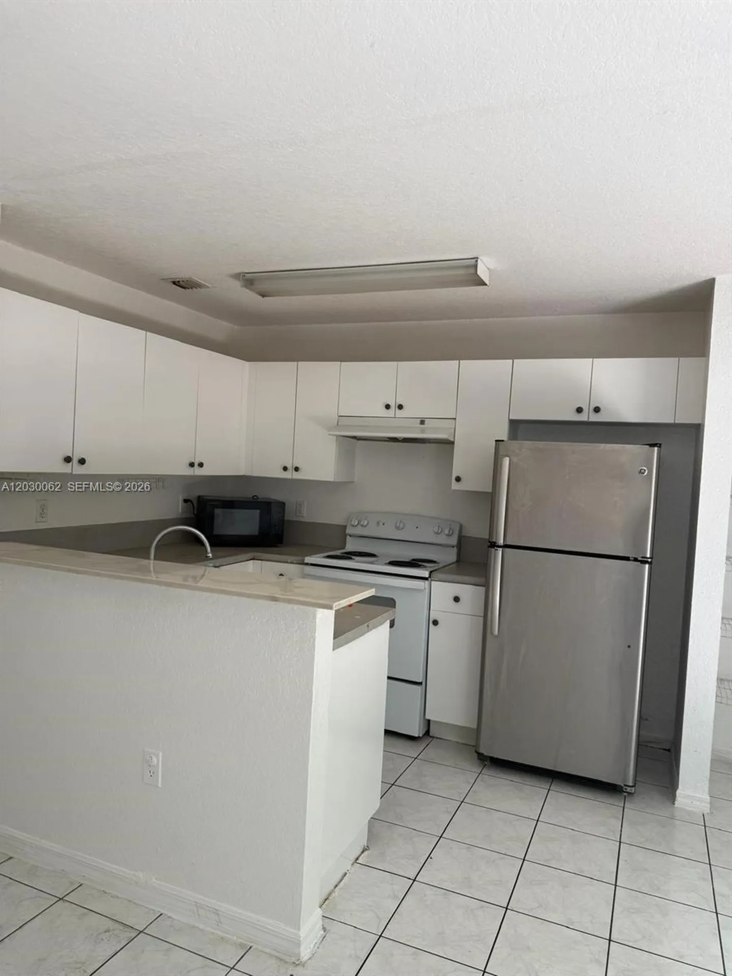 136 Hidden Ct Road Hollywood FL 33023