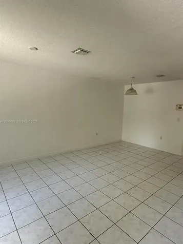 136 Hidden Ct Road Hollywood FL 33023