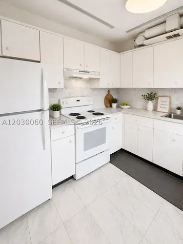 13500 SW 1st Street Pembroke Pines FL 33027