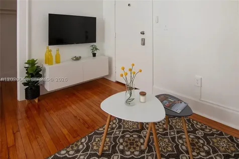 124 Mendoza Avenue Coral Gables FL 33134