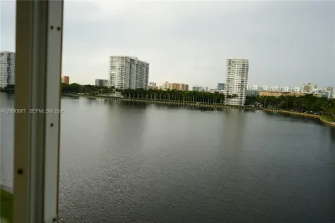 2999 Point East Drive Aventura FL 33160