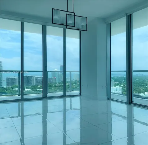 79 SW 12th Street Miami FL 33130