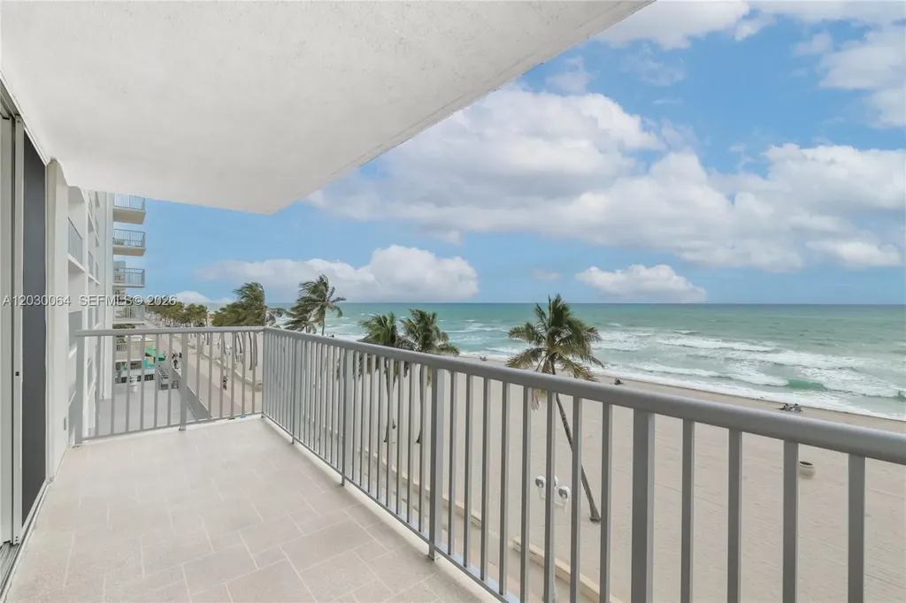 400 N Surf Road Hollywood FL 33019