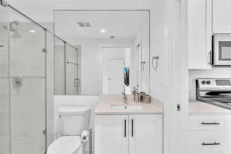 940 Michigan Avenue Miami Beach FL 33139