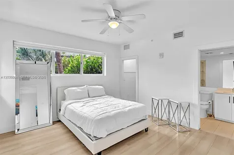 940 Michigan Avenue Miami Beach FL 33139