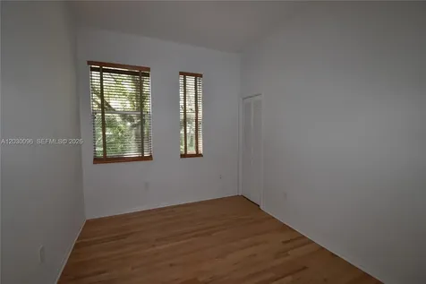 3051 Center Street Miami FL 33133