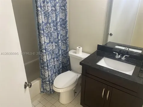 8290 Lake Drive Doral FL 33166