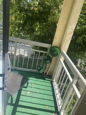 8290 Lake Drive Doral FL 33166