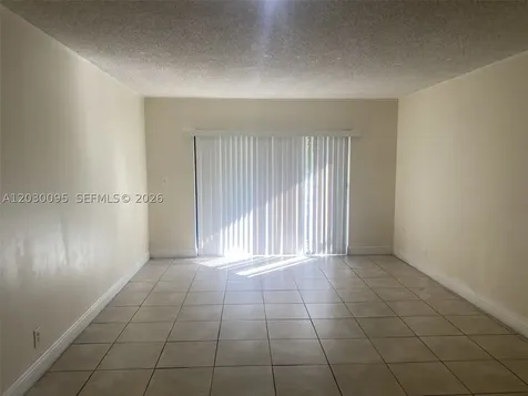 8290 Lake Drive Doral FL 33166