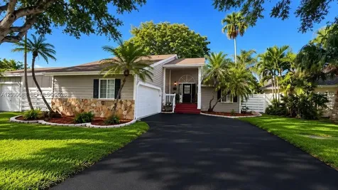 14510 SW 142nd Ct Circle S Miami FL 33186