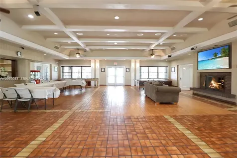 14510 SW 142nd Ct Circle S Miami FL 33186