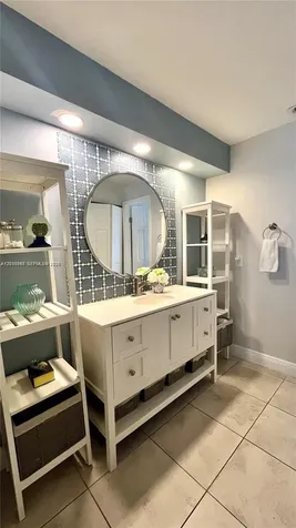 14510 SW 142nd Ct Circle S Miami FL 33186
