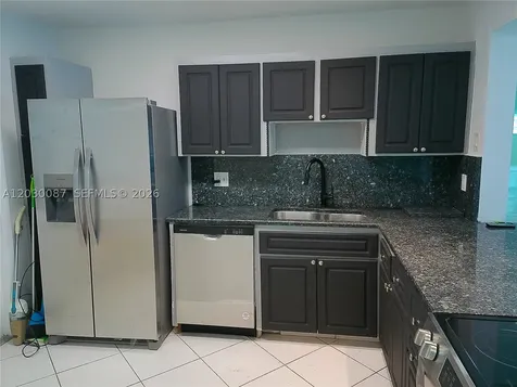 215 SE 3rd Avenue Hallandale Beach FL 33009