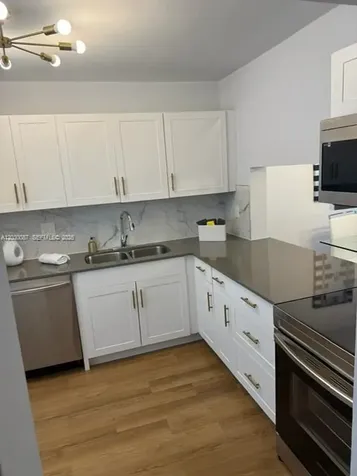 215 SE 3rd Avenue Hallandale Beach FL 33009