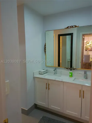 215 SE 3rd Avenue Hallandale Beach FL 33009