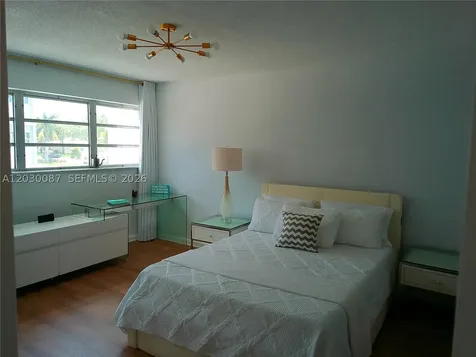 215 SE 3rd Avenue Hallandale Beach FL 33009