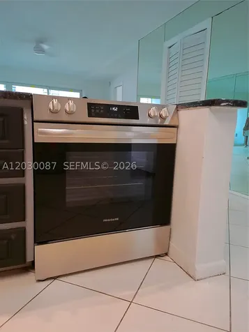 215 SE 3rd Avenue Hallandale Beach FL 33009