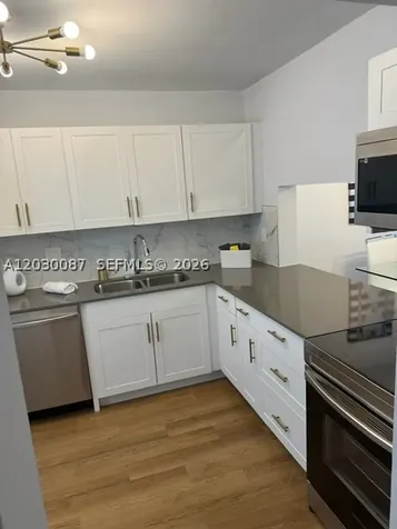 215 SE 3rd Avenue Hallandale Beach FL 33009