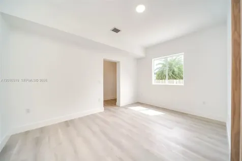 8990 N Miami Avenue El Portal FL 33150