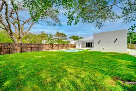 8990 N Miami Avenue El Portal FL 33150