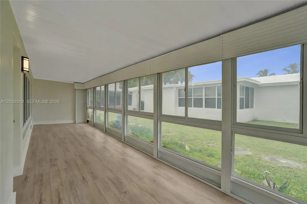 240 NW 25th Court Pompano Beach FL 33064