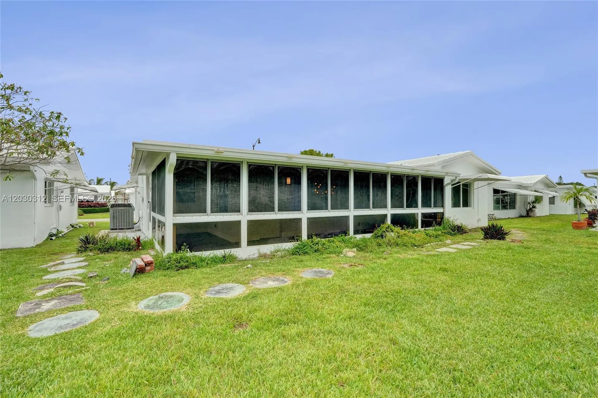 240 NW 25th Court Pompano Beach FL 33064