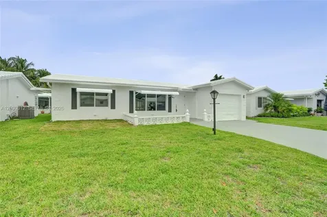 240 NW 25th Court Pompano Beach FL 33064