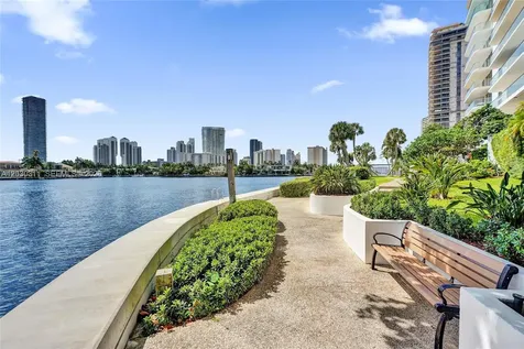 19707 Turnberry Way Aventura FL 33180