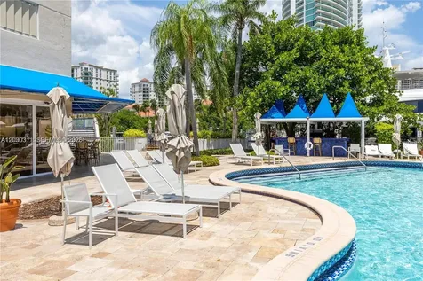 19707 Turnberry Way Aventura FL 33180