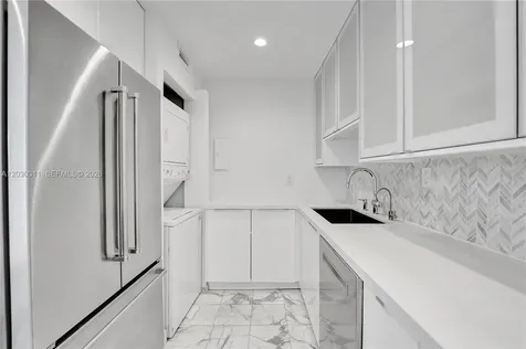 19707 Turnberry Way Aventura FL 33180