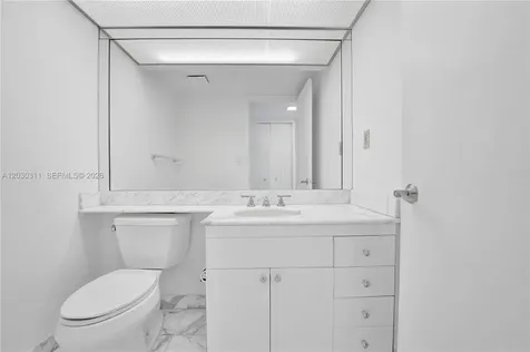 19707 Turnberry Way Aventura FL 33180