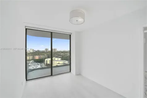 19707 Turnberry Way Aventura FL 33180