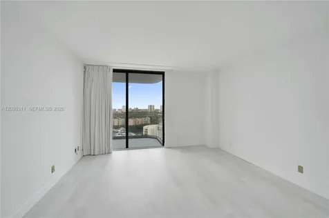 19707 Turnberry Way Aventura FL 33180