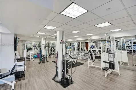 19707 Turnberry Way Aventura FL 33180