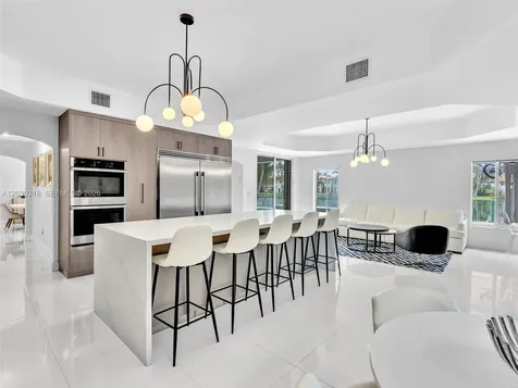 8052 NW 161st Terrace Miami Lakes FL 33016
