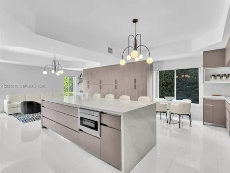 8052 NW 161st Terrace Miami Lakes FL 33016
