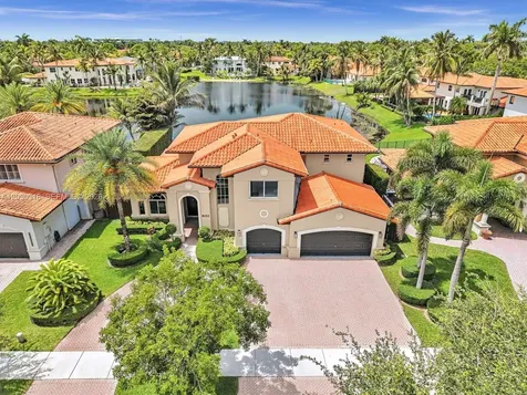 8052 NW 161st Terrace Miami Lakes FL 33016