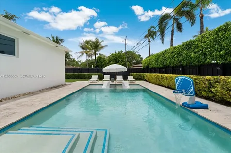 5785 SW 46th Terrace Miami FL 33155