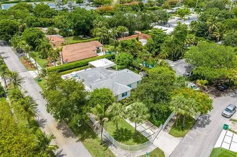 5785 SW 46th Terrace Miami FL 33155