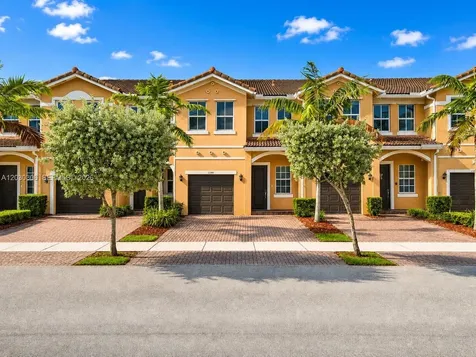 2390 SE 15th Street Homestead FL 33035
