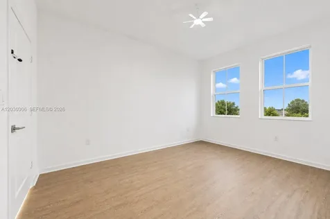 2390 SE 15th Street Homestead FL 33035